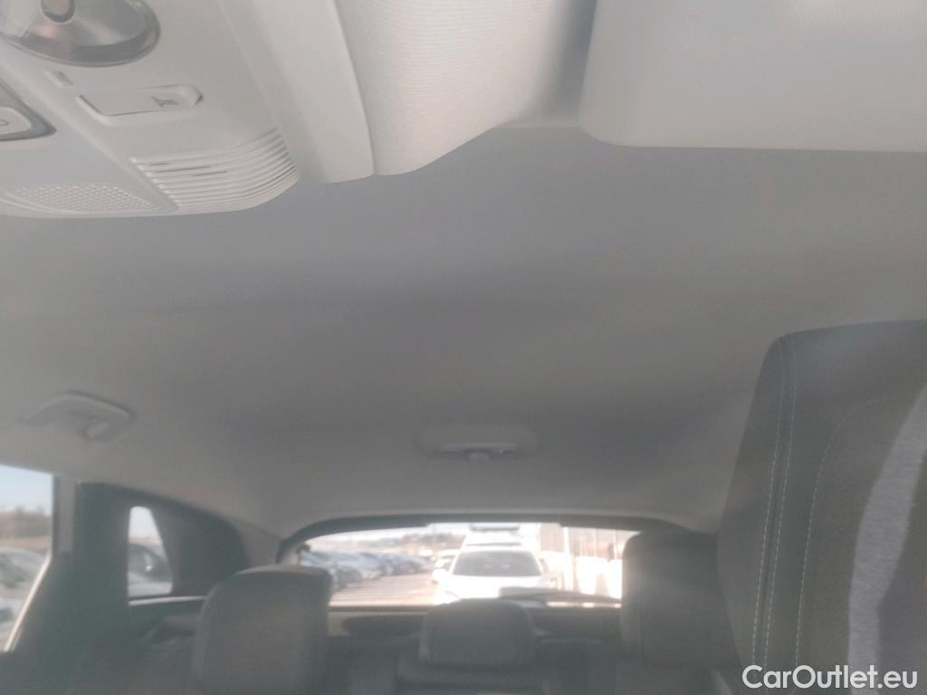  Peugeot  3008 PEUGEOT  Hybrid / 2020 / 5P / todoterreno 225 e-EAT8 Allure #8