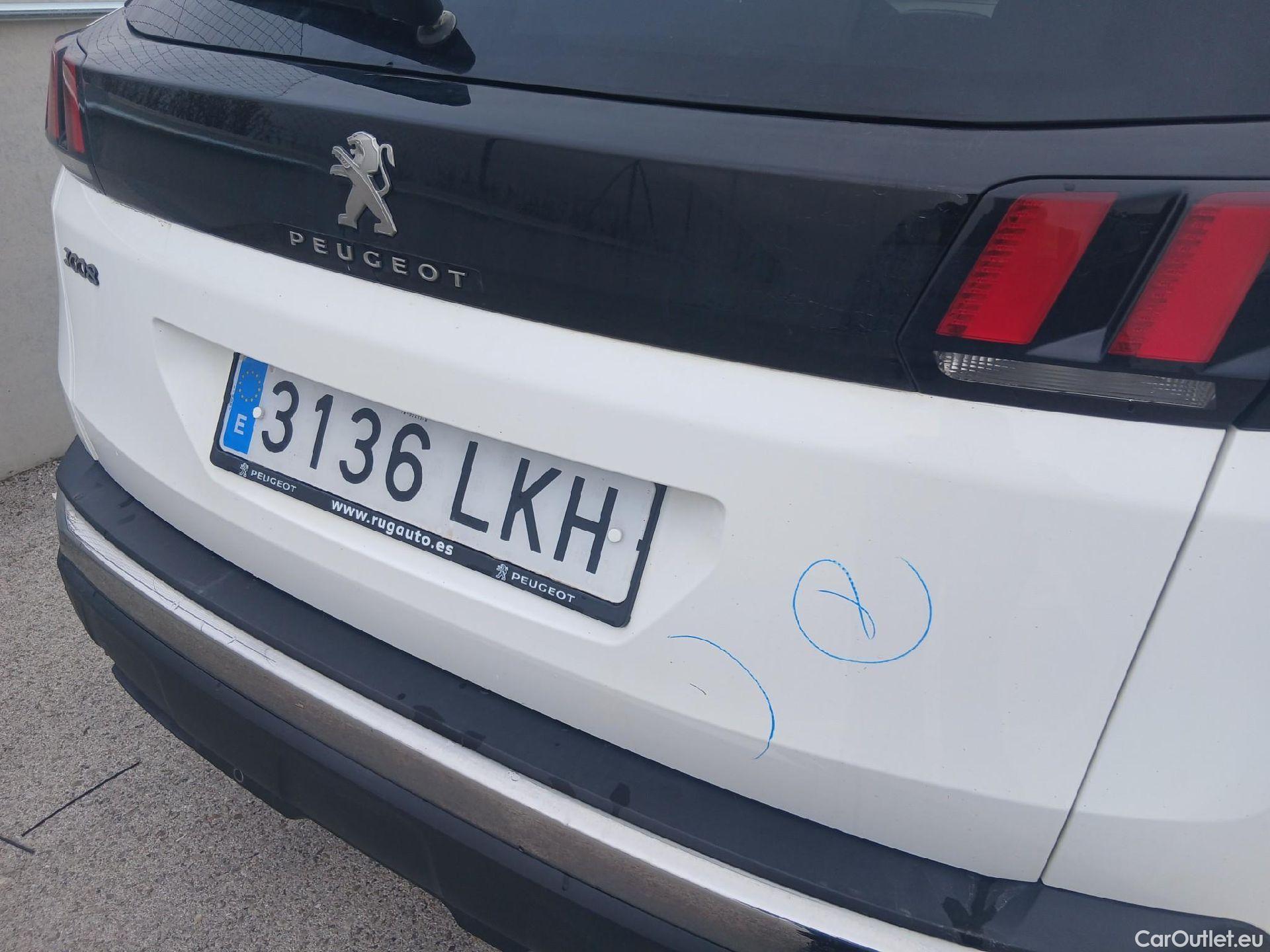  Peugeot  3008 PEUGEOT  / 2016 / 5P / todoterreno 1.5 BlueHDi 96kW (130CV) S&S Style #27