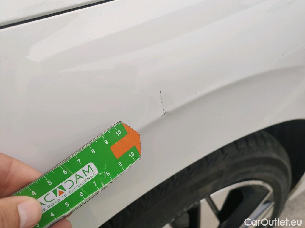  Peugeot  308 PEUGEOT  / 2021 / 5P / familiar SW Allure BlueHDi 130 S&S MAN #4