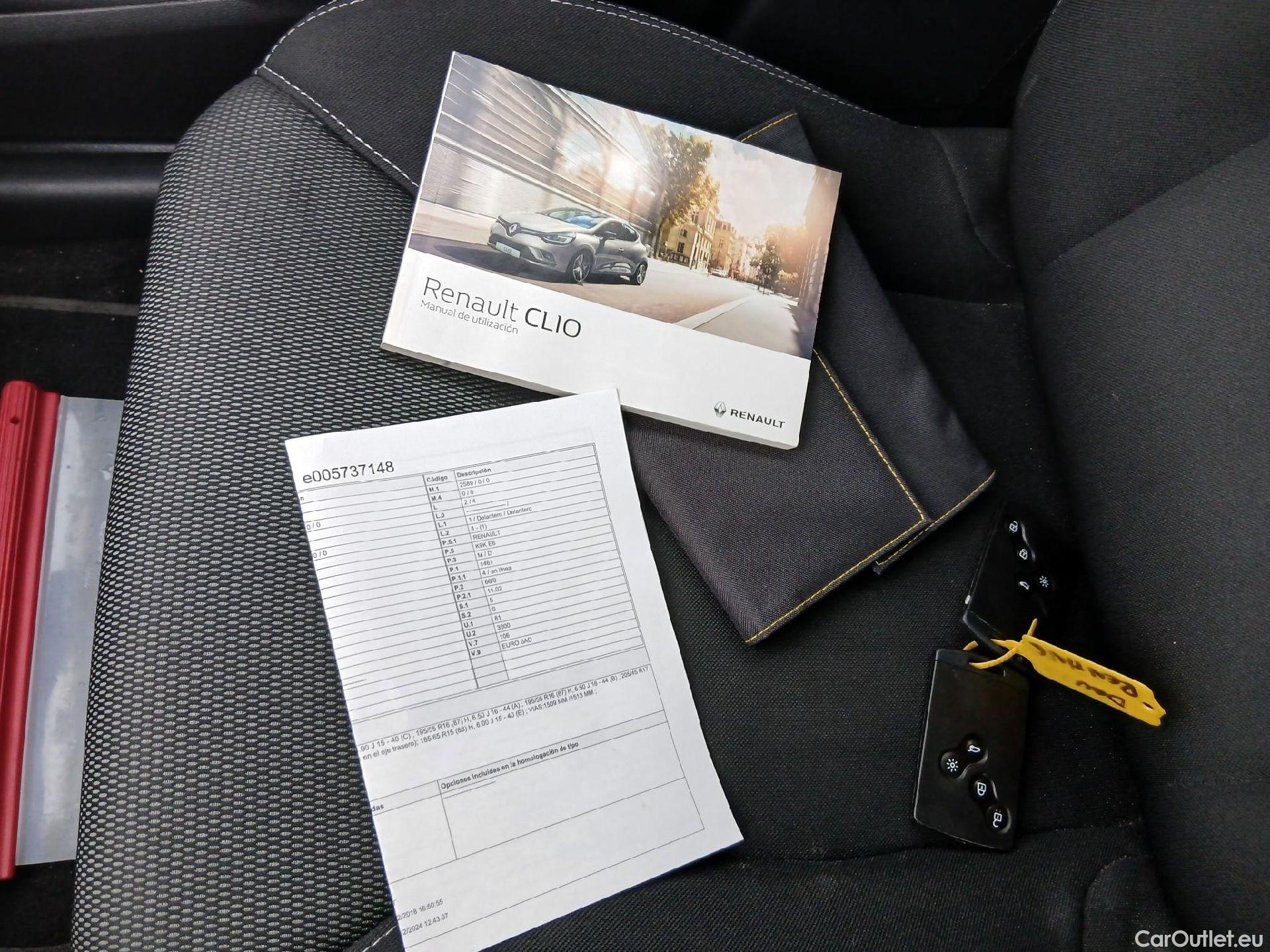  Renault  Clio RENAULT  / 2016 / 5P / berlina con portón Business Energy dCi 66kW (90CV) #1