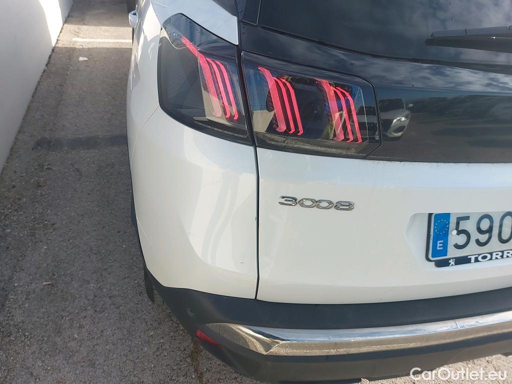  Peugeot  3008 PEUGEOT  Hybrid / 2020 / 5P / todoterreno 225 e-EAT8 Allure #23