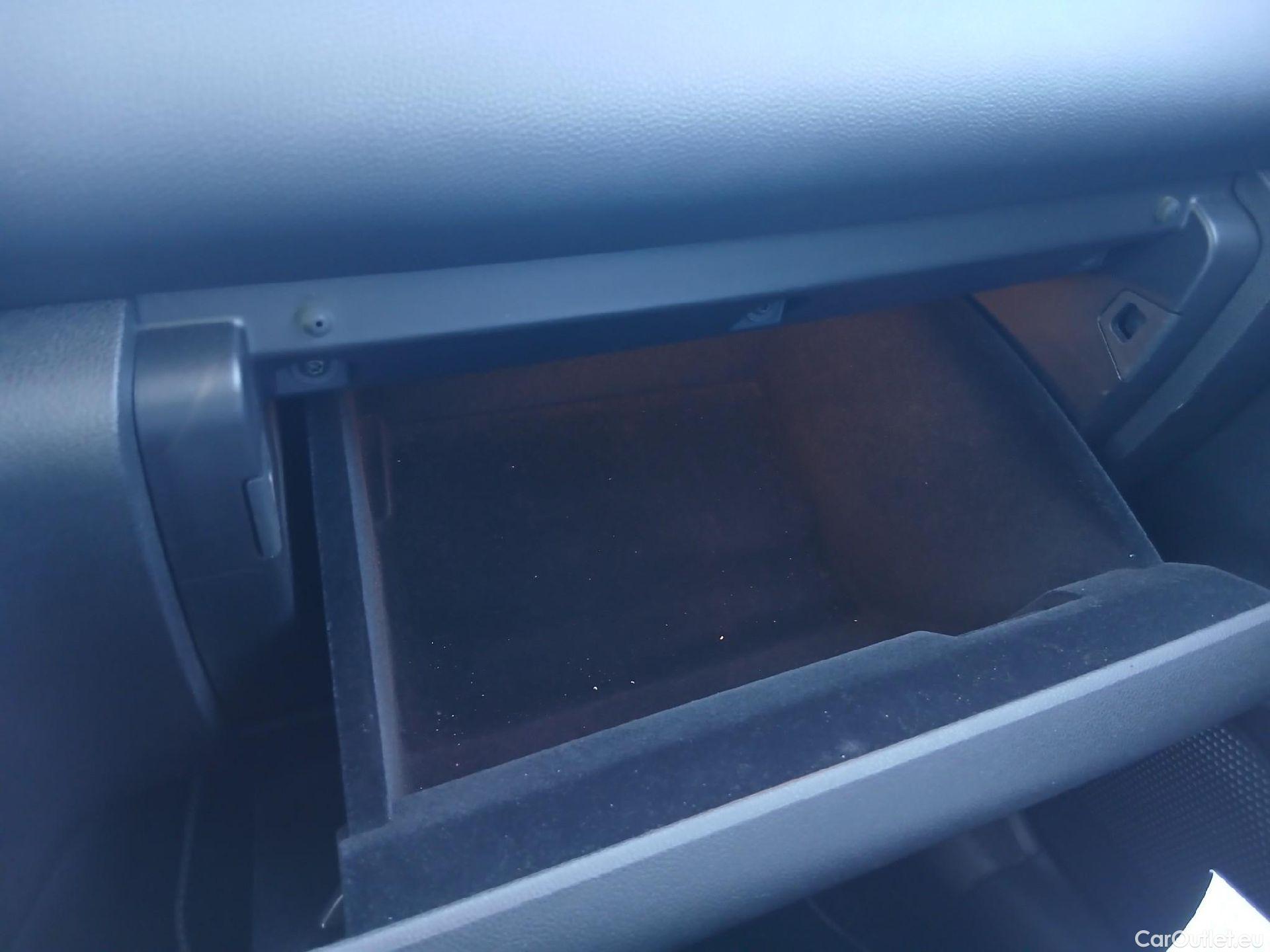  Renault  Kadjar RENAULT  / 2019 / 5P / crossover Zen Blue dCi 85kW (115CV) #2