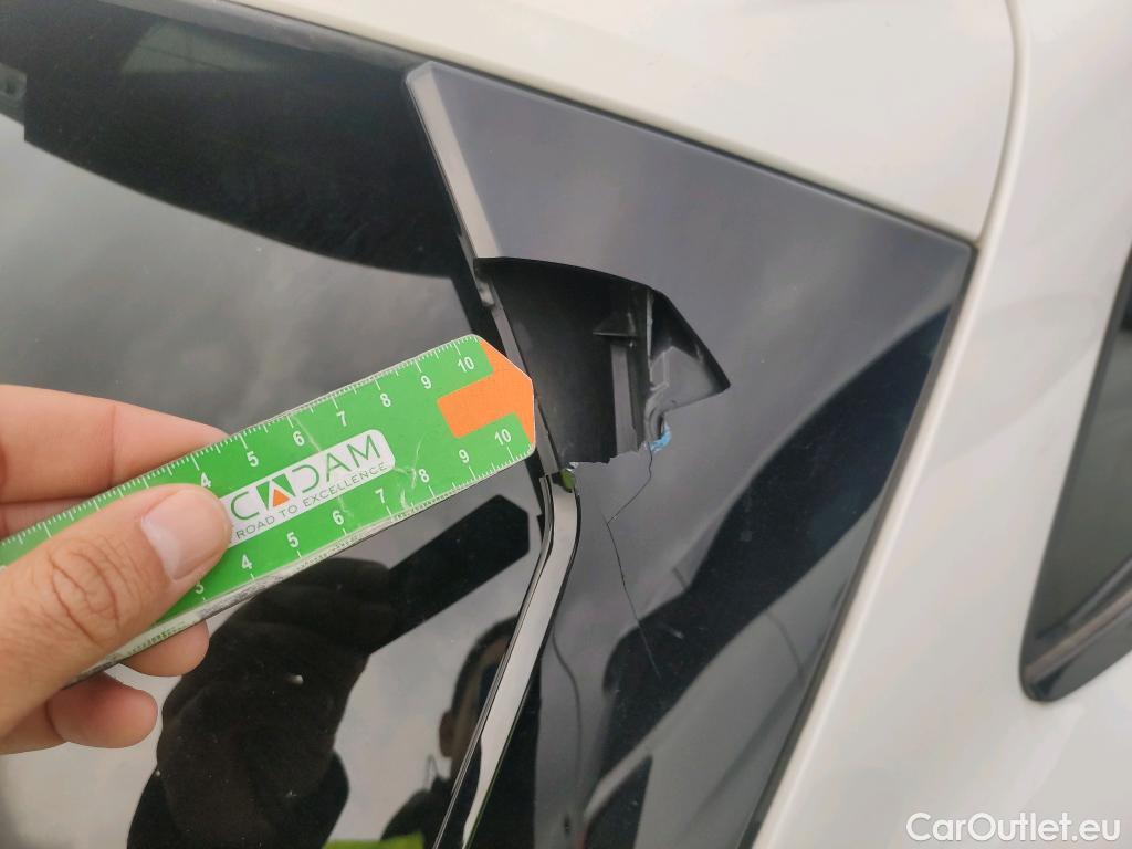  Peugeot  308 PEUGEOT  / 2021 / 5P / familiar SW Allure BlueHDi 130 S&S MAN #12