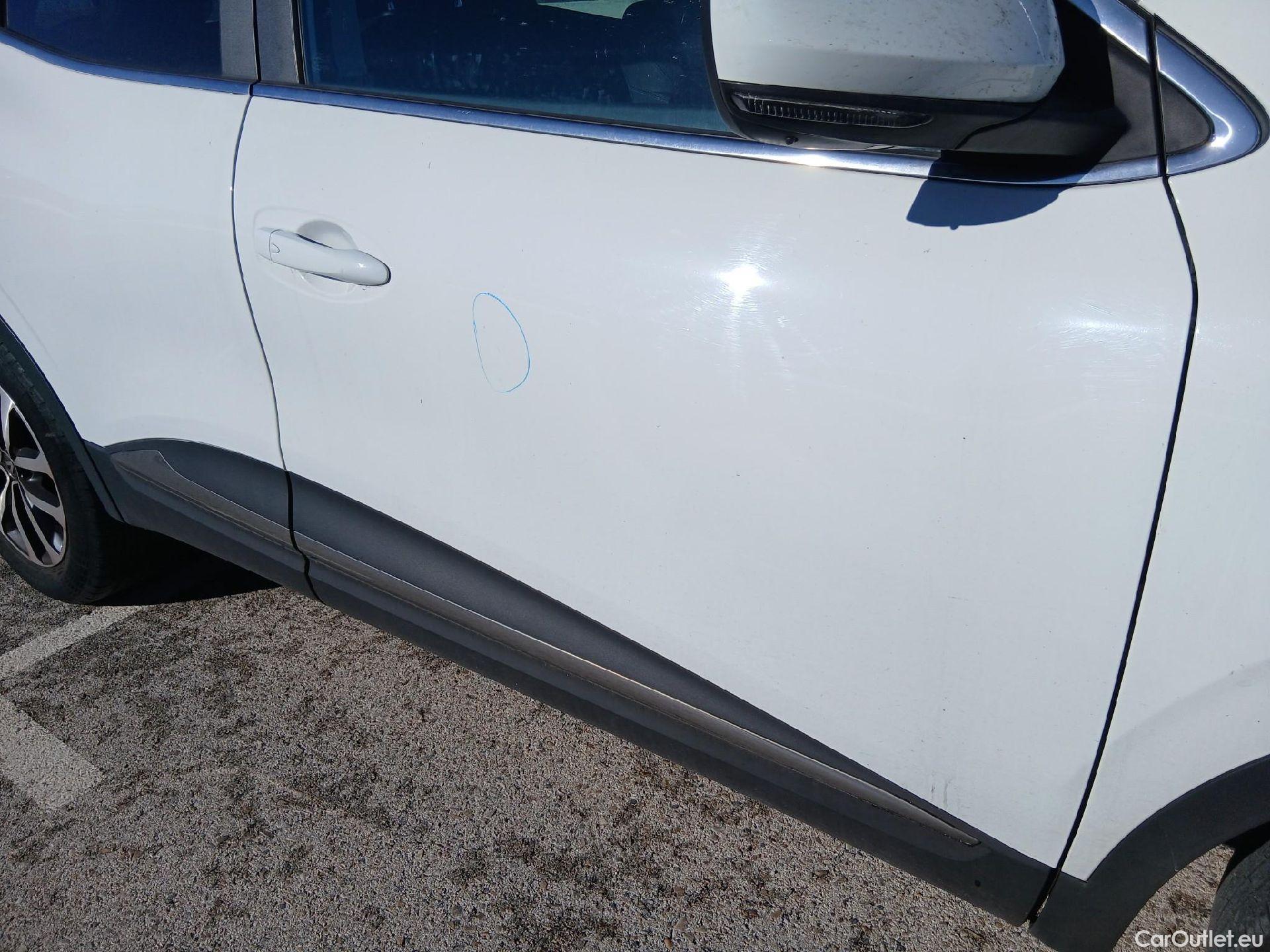  Renault  Kadjar RENAULT  / 2019 / 5P / crossover Zen Blue dCi 85kW (115CV) #29