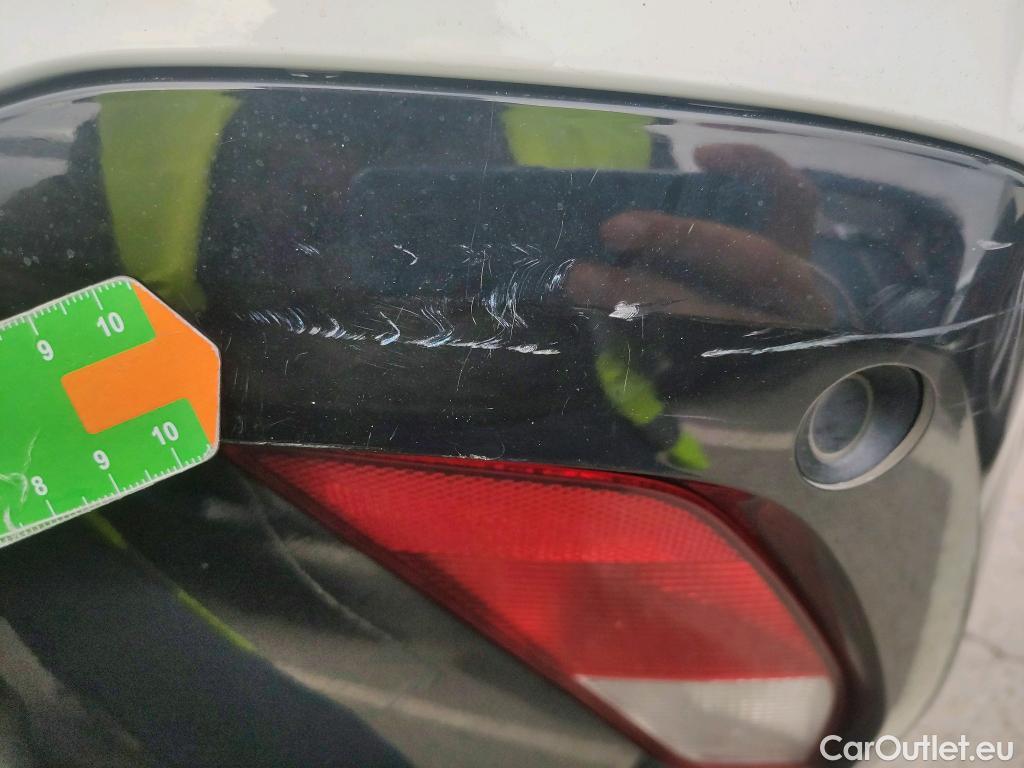  Peugeot  308 PEUGEOT  / 2021 / 5P / familiar SW Allure BlueHDi 130 S&S MAN #26