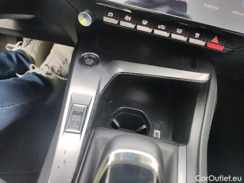  Peugeot  308 PEUGEOT  / 2021 / 5P / familiar SW Allure BlueHDi 130 S&S MAN #15