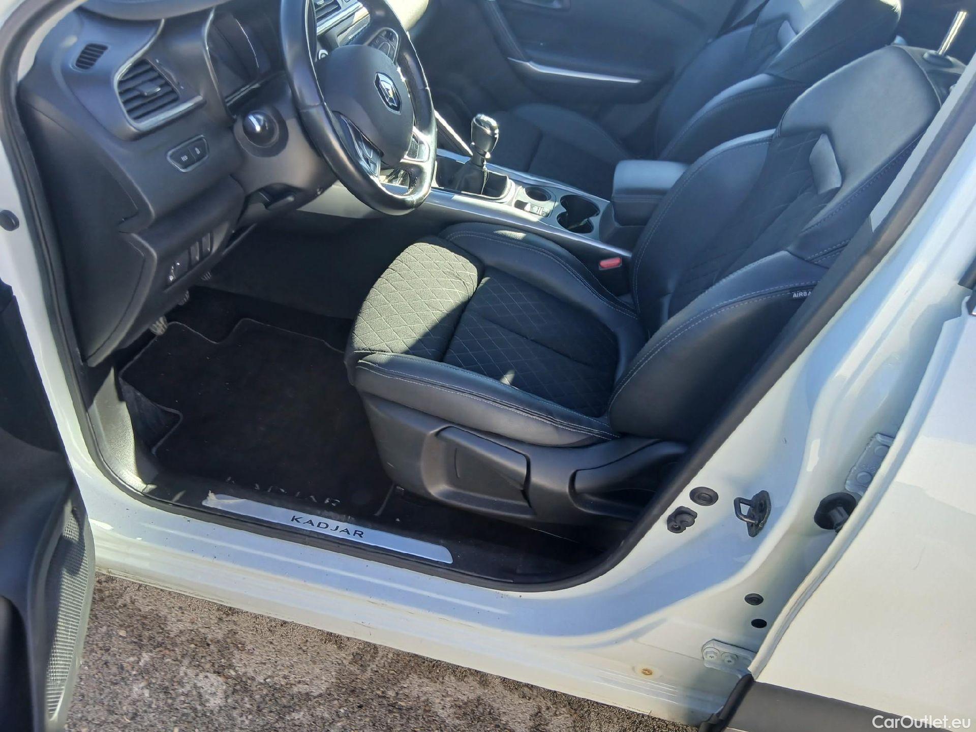  Renault  Kadjar RENAULT  / 2019 / 5P / crossover Zen Blue dCi 85kW (115CV) #47