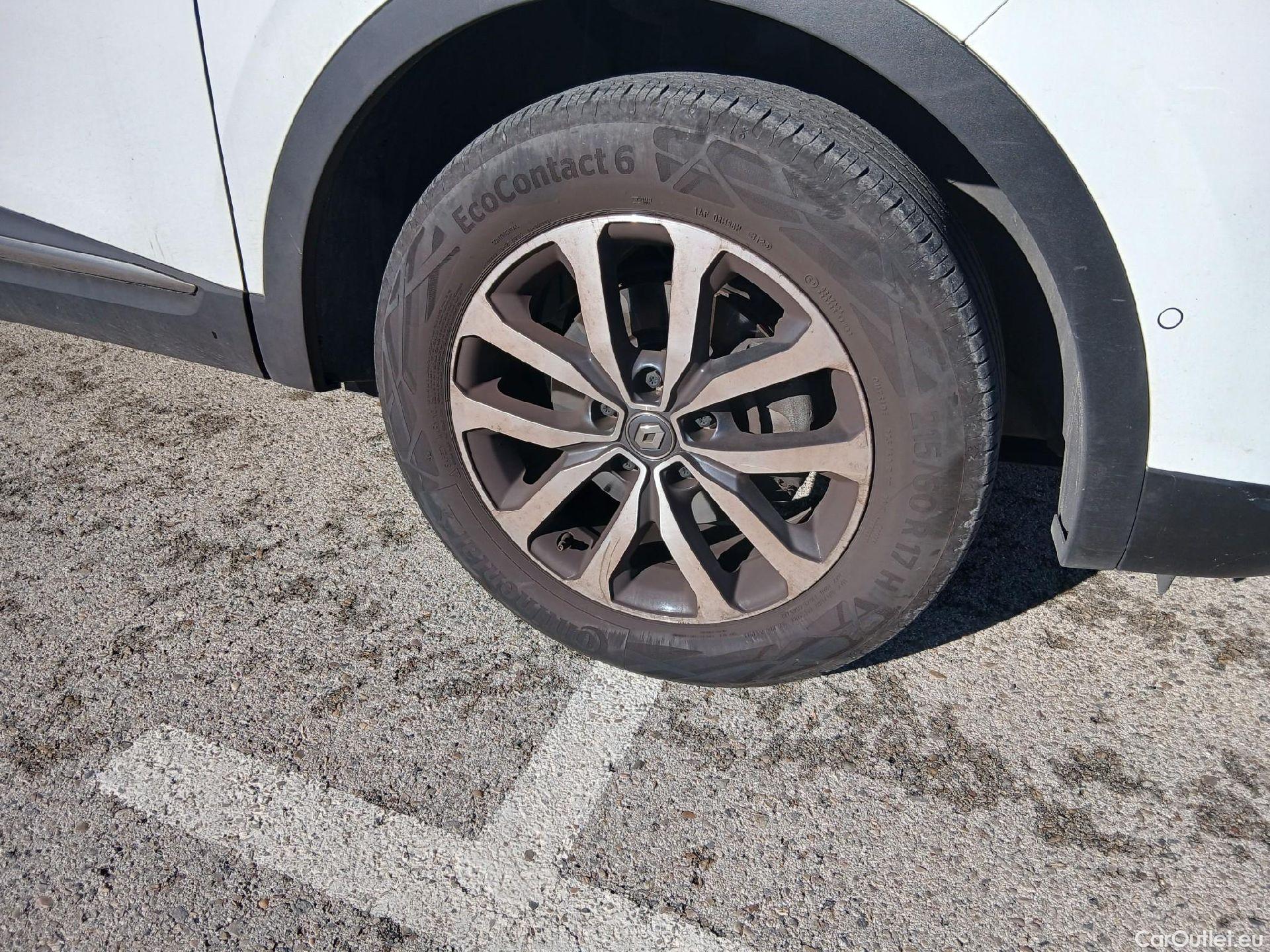  Renault  Kadjar RENAULT  / 2019 / 5P / crossover Zen Blue dCi 85kW (115CV) #32