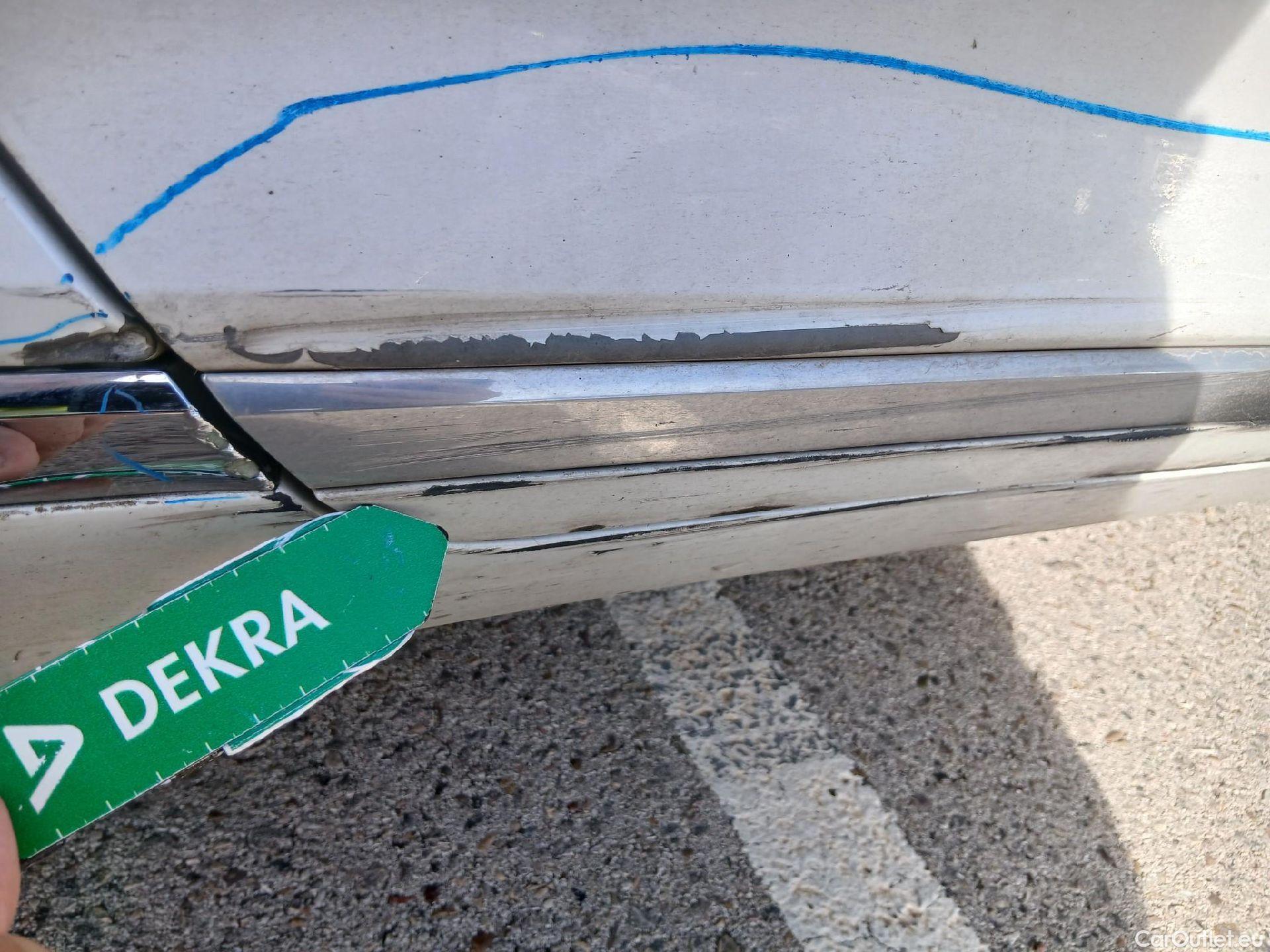  Volkswagen  Passat VOLKSWAGEN  / 2019 / 5P / familiar Variant GTE 1.4 TSI e-Power 115kW + 85kW #31