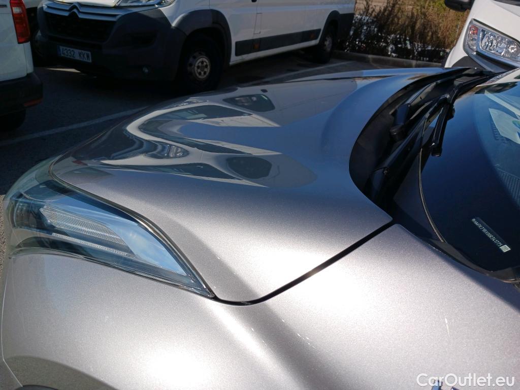  Toyota  C-HR TOYOTA  / 2016 / 5P / todoterreno 1.8 125H Advance (CX) #4