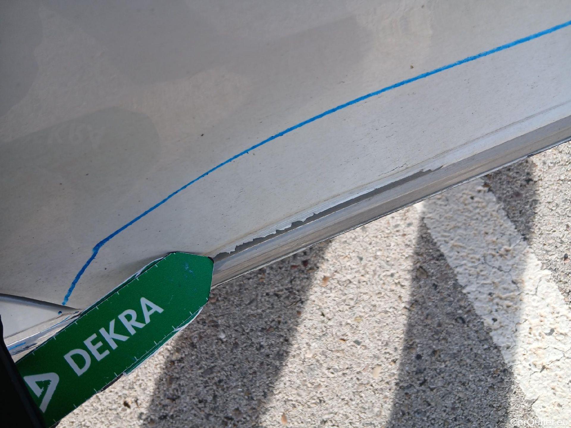  Volkswagen  Passat VOLKSWAGEN  / 2019 / 5P / familiar Variant GTE 1.4 TSI e-Power 115kW + 85kW #35