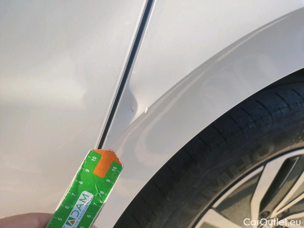  Volkswagen  Polo VOLKSWAGEN  / 2021 / 5P / berlina con portón Life 1.0 TSI 70kW (95CV) #2