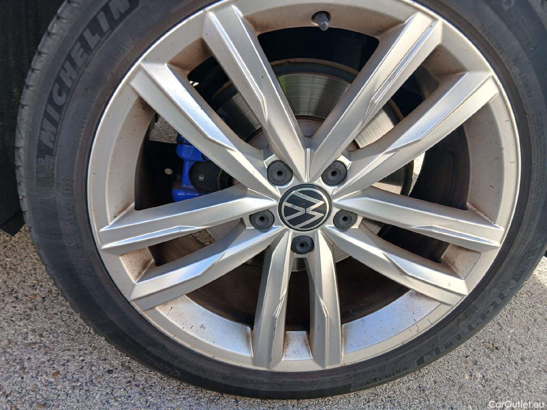  Volkswagen  Passat VOLKSWAGEN  / 2019 / 5P / familiar Variant GTE 1.4 TSI e-Power 115kW + 85kW #7