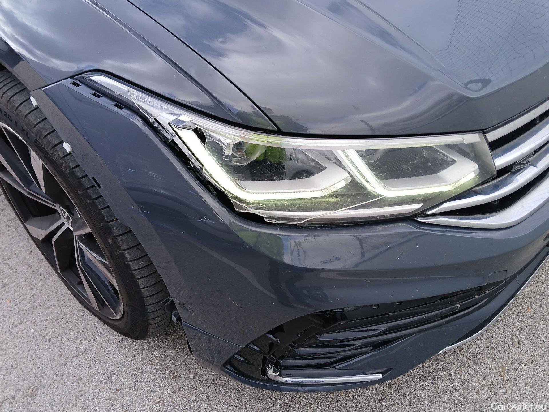  Volkswagen  Tiguan VOLKSWAGEN  / 2020 / 5P / todoterreno R-Line 2.0 TDI 110kW (150CV) DSG #2