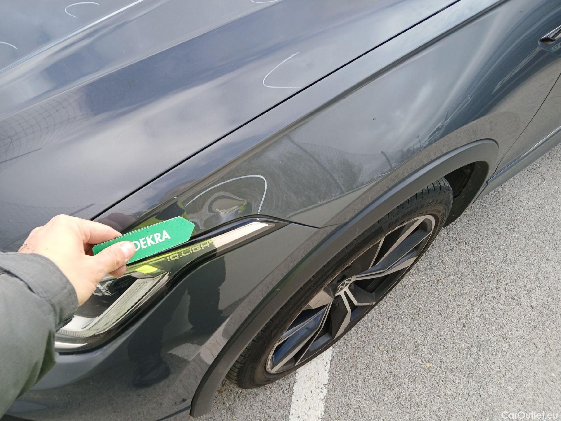  Volkswagen  Tiguan VOLKSWAGEN  / 2020 / 5P / todoterreno R-Line 2.0 TDI 110kW (150CV) DSG #17