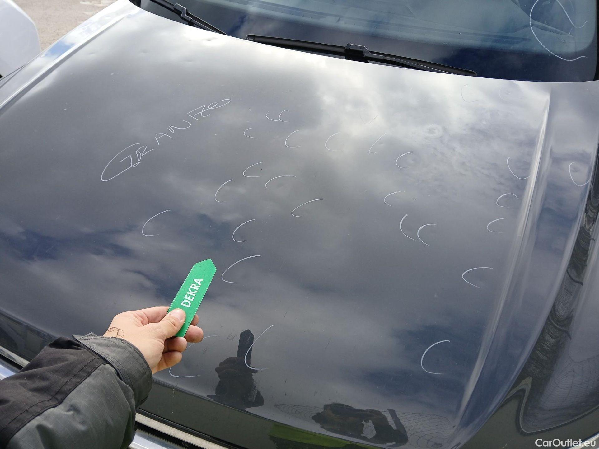  Volkswagen  Tiguan VOLKSWAGEN  / 2020 / 5P / todoterreno R-Line 2.0 TDI 110kW (150CV) DSG #11