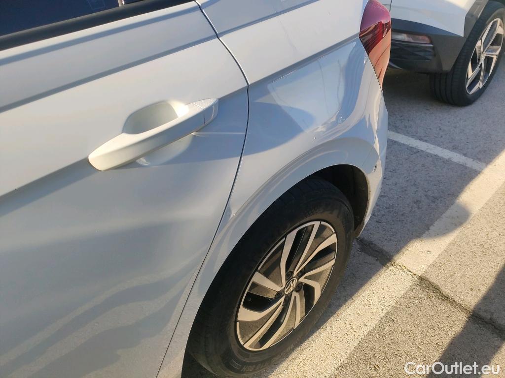  Volkswagen  Polo VOLKSWAGEN  / 2021 / 5P / berlina con portón Life 1.0 TSI 70kW (95CV) #1