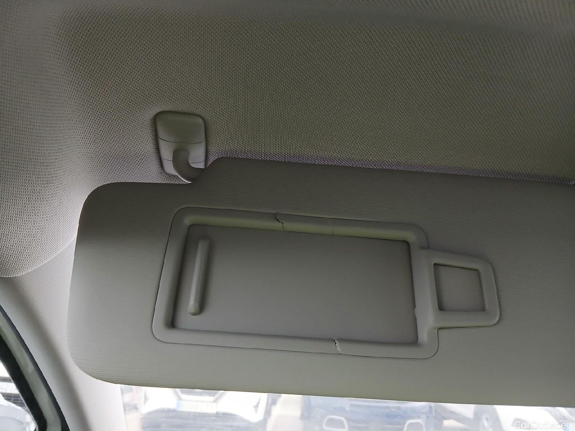  Volkswagen  Golf  VOLKSWAGEN / 2020 / 5P / berlina con portón 2.0 TDI 85kW (115CV) #1