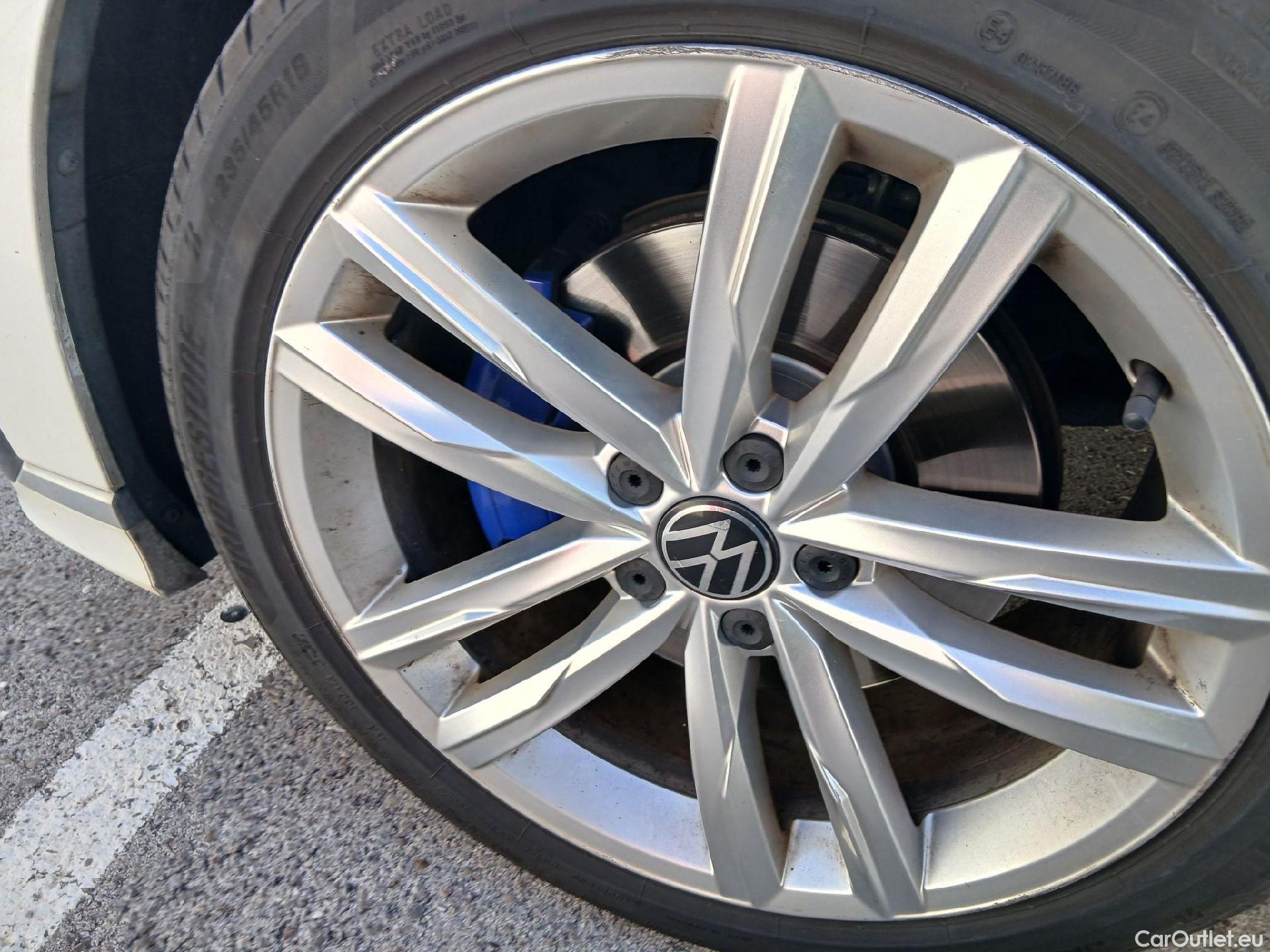  Volkswagen  Passat VOLKSWAGEN  / 2019 / 5P / familiar Variant GTE 1.4 TSI e-Power 115kW + 85kW #3