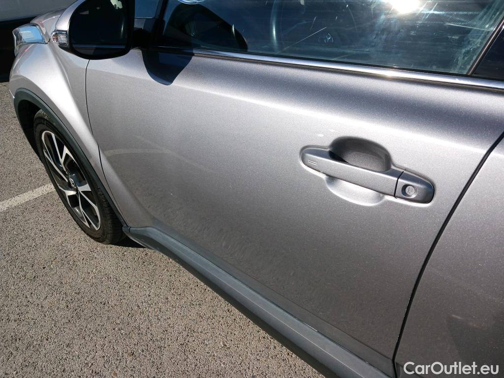  Toyota  C-HR TOYOTA  / 2016 / 5P / todoterreno 1.8 125H Advance (CX) #20