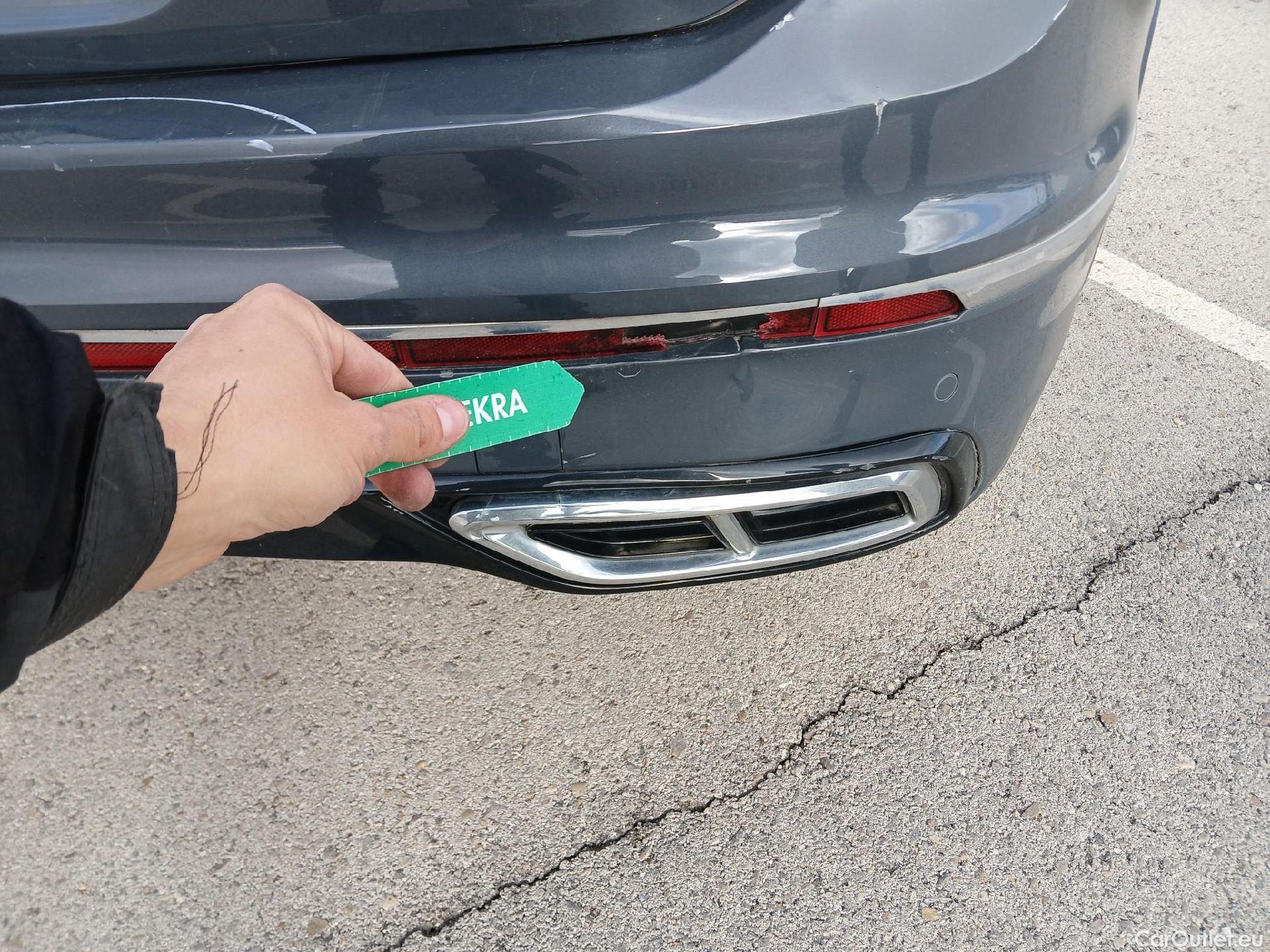  Volkswagen  Tiguan VOLKSWAGEN  / 2020 / 5P / todoterreno R-Line 2.0 TDI 110kW (150CV) DSG #43