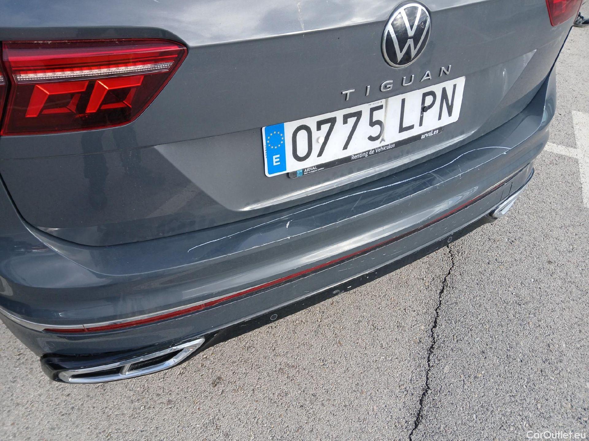  Volkswagen  Tiguan VOLKSWAGEN  / 2020 / 5P / todoterreno R-Line 2.0 TDI 110kW (150CV) DSG #44