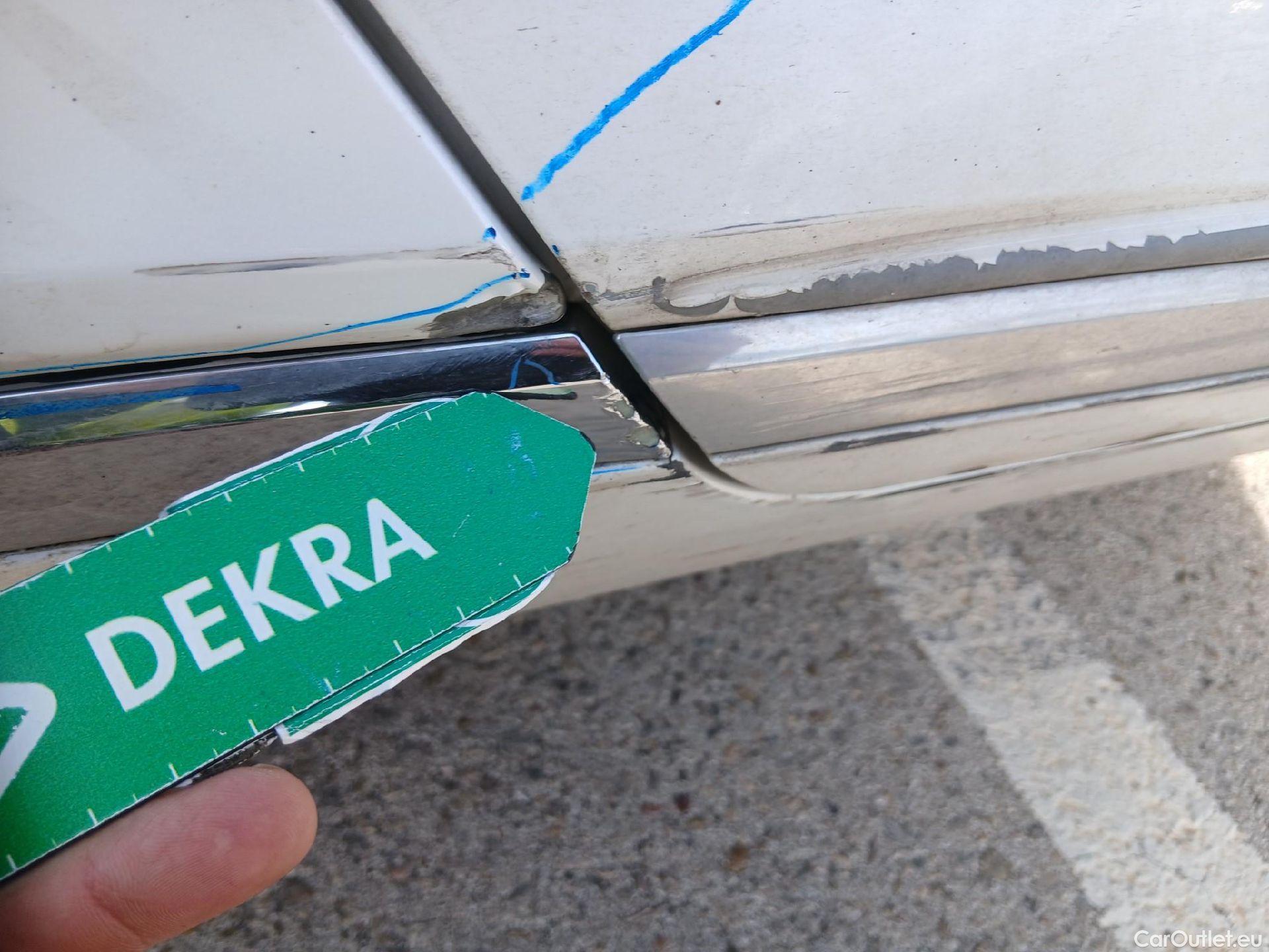  Volkswagen  Passat VOLKSWAGEN  / 2019 / 5P / familiar Variant GTE 1.4 TSI e-Power 115kW + 85kW #28