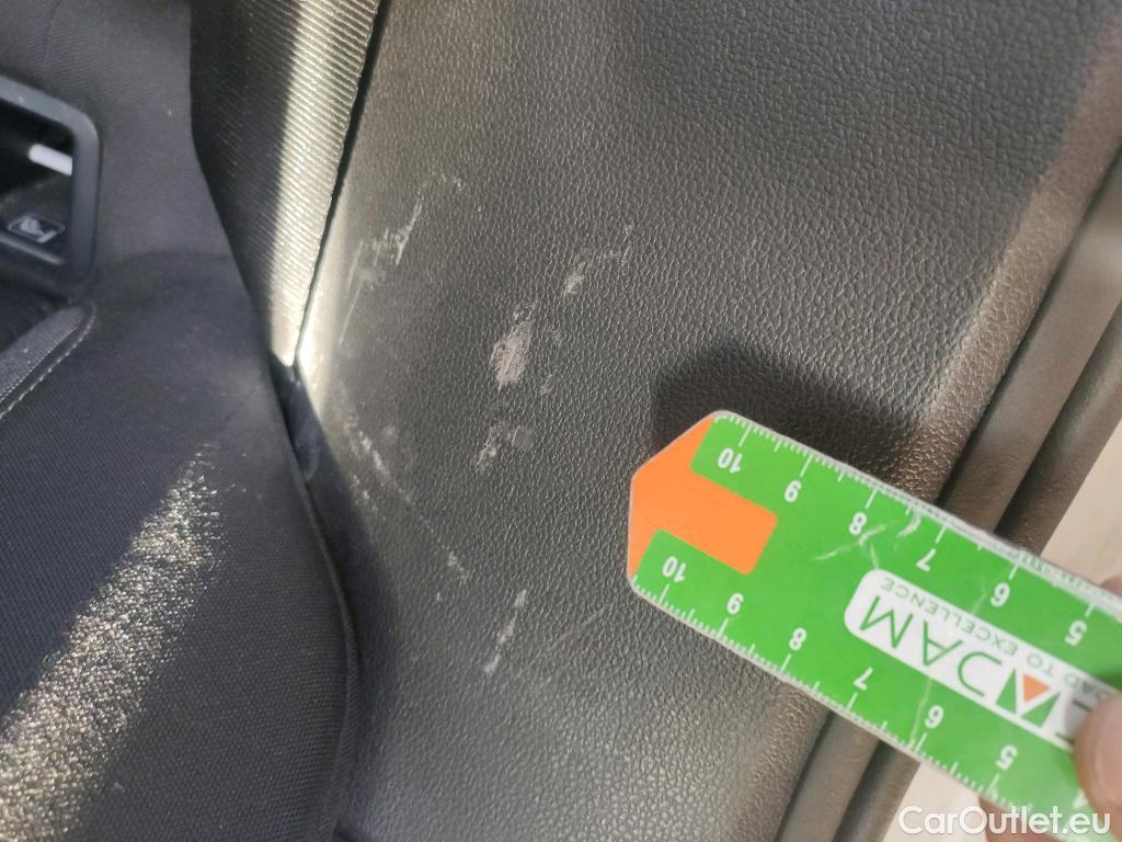  Volkswagen  Polo VOLKSWAGEN  / 2021 / 5P / berlina con portón Life 1.0 TSI 70kW (95CV) #8