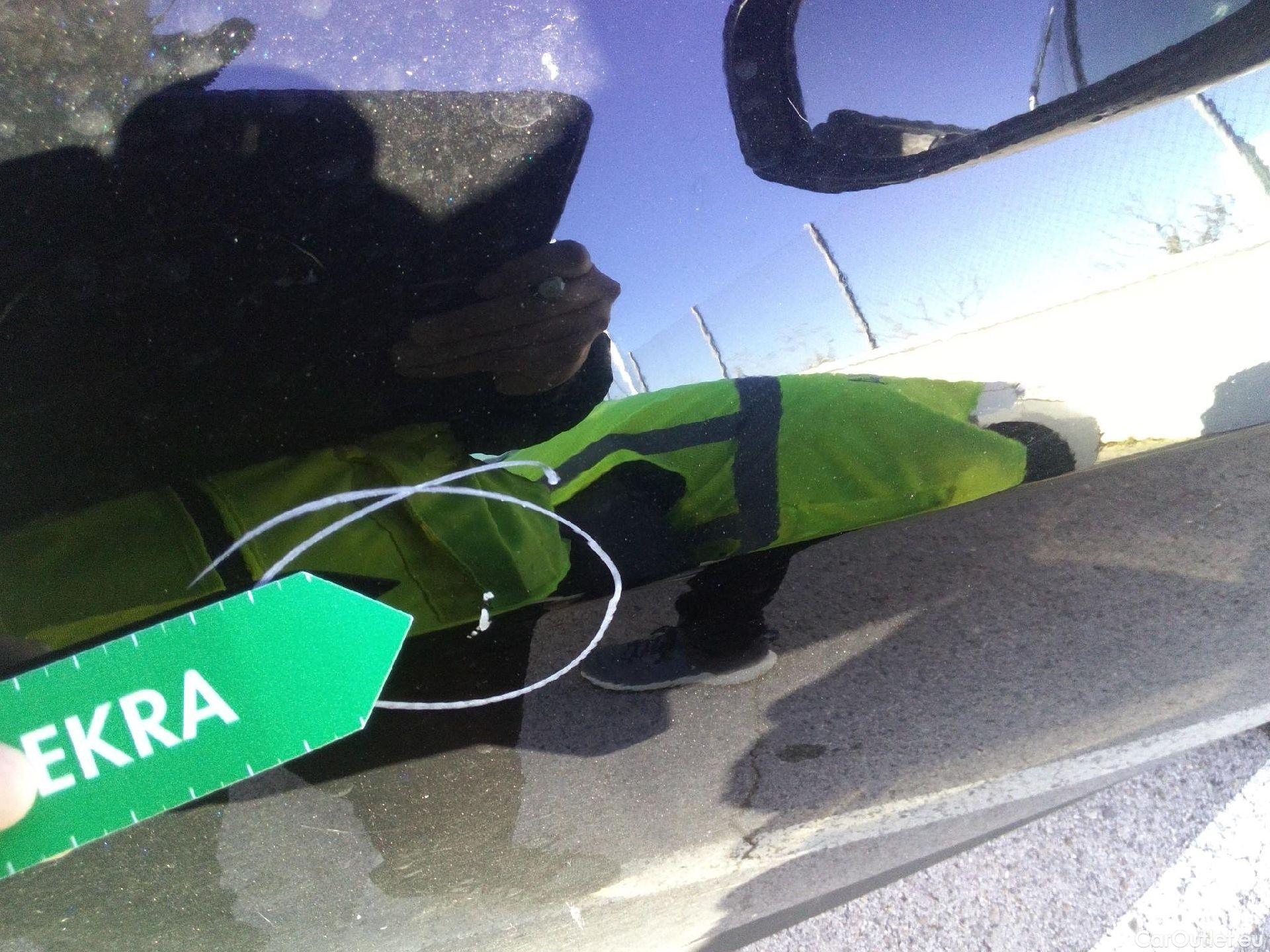  Toyota  RAV4 TOYOTA  / 2018 / 5P / todoterreno 2.5l 220H Advance #43