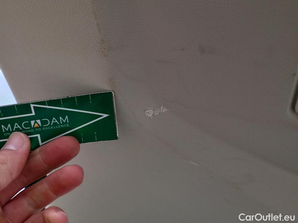  Bmw  Serie 3 BMW  / 2015 / 5P / familiar 318d Touring #5