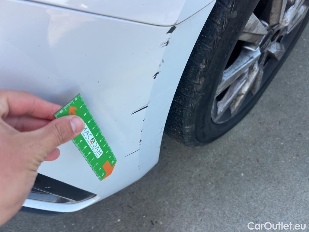  Audi  A1 Sportback AUDI A1 / 2018 / 5P / berlina con portón Sportback Advanced 30 TFSI 81kW (110CV) #11