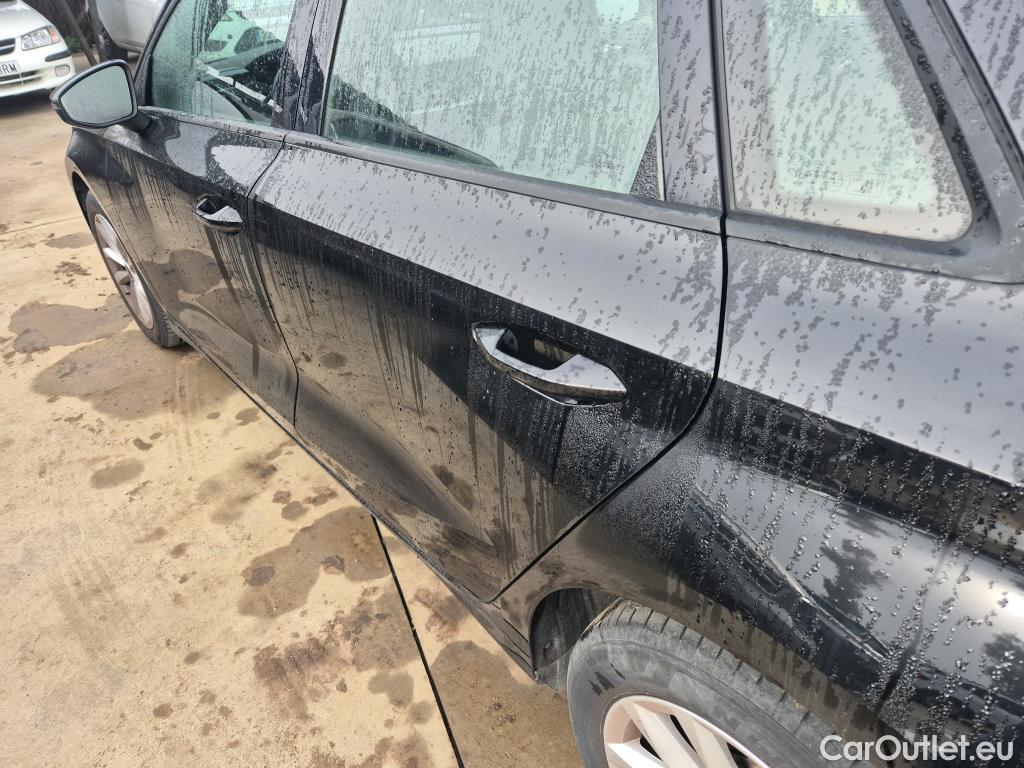  Audi  A3 AUDI  / 2020 / 5P / berlina con portón Sportback 30 TFSI 81kW (110CV) S tronic #7