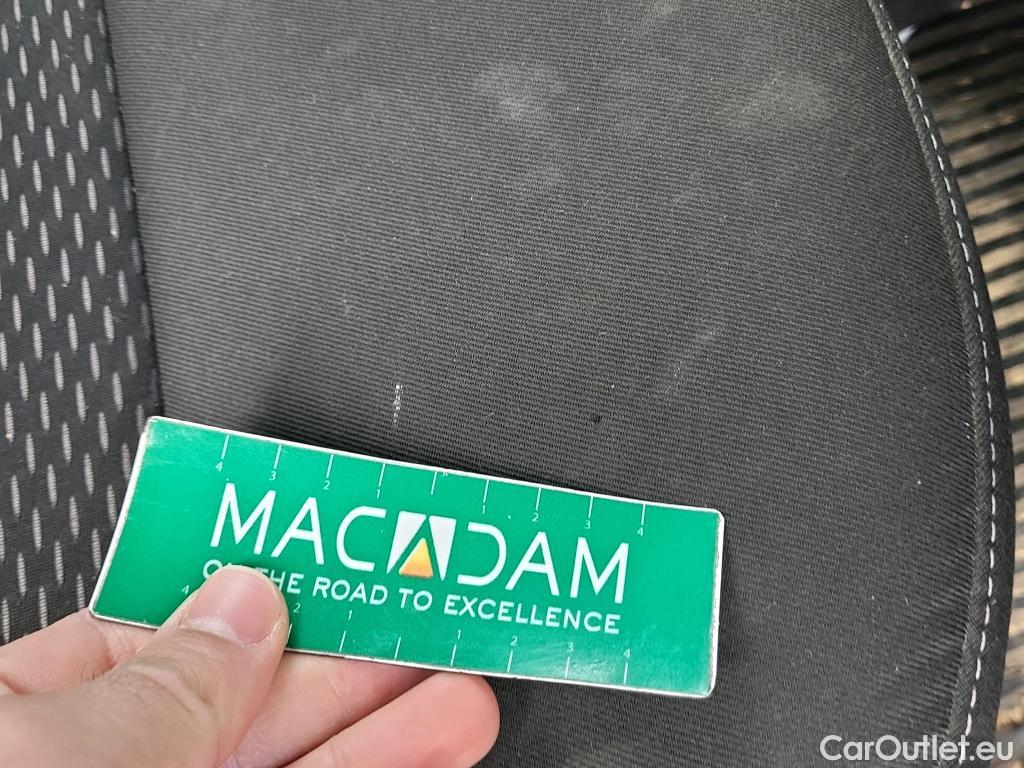  Dacia  Duster DACIA  / 2018 / 5P / todoterreno Comfort Blue dCi 85kW (115CV) 4X4 #4