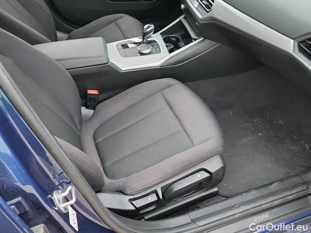  Bmw  Serie 3 BMW  / 2015 / 5P / familiar 318d Touring #10