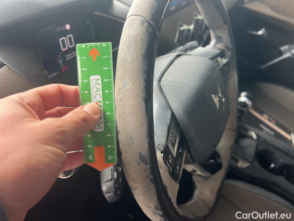  Citroen  DS3 DS DS 3 Crossback / 2018 / 5P / todoterreno PureTech 73 kW Manual SO CHIC #14