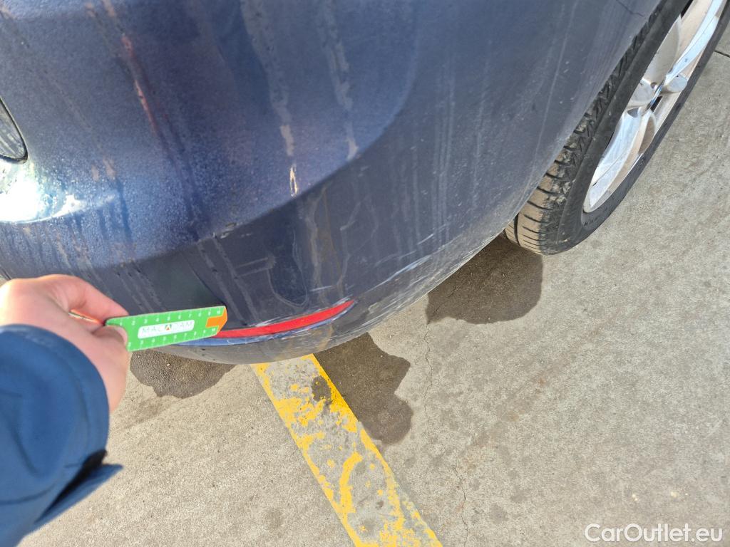  Bmw  Serie 2 BMW  Gran Tourer/2018/5P/monovolumen compacto 216d Business #7