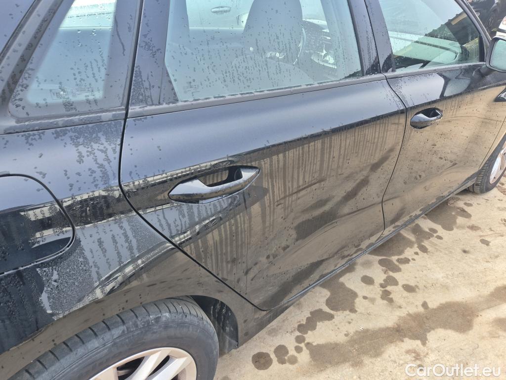  Audi  A3 AUDI  / 2020 / 5P / berlina con portón Sportback 30 TFSI 81kW (110CV) S tronic #17