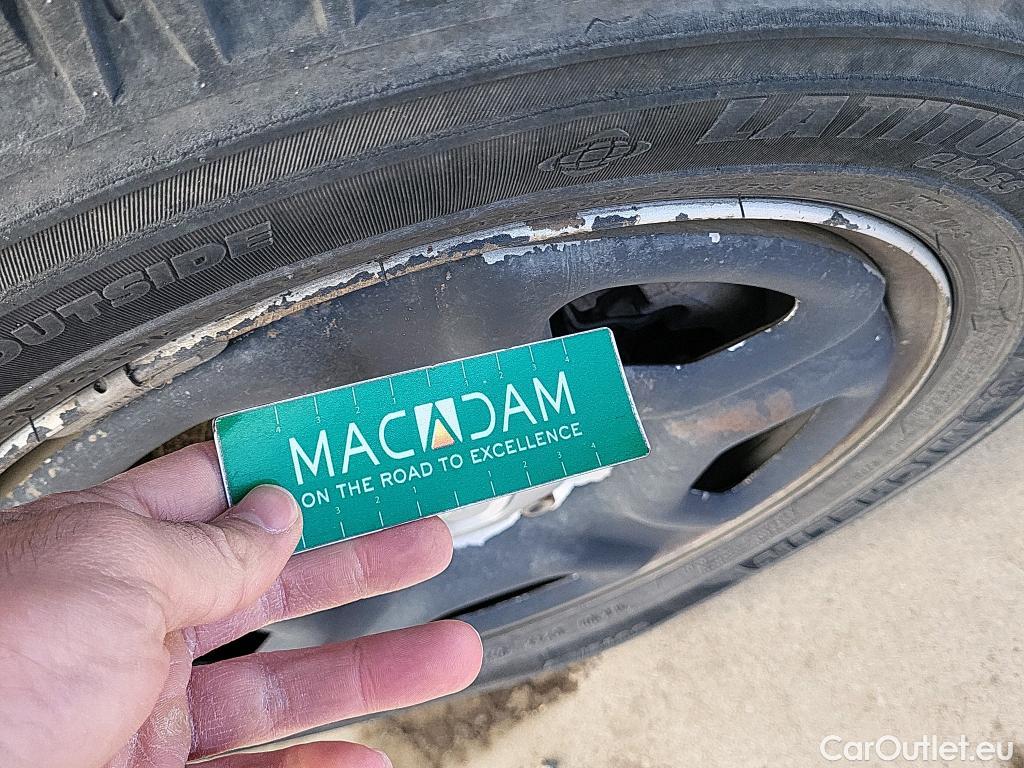  Dacia  Duster DACIA  / 2018 / 5P / todoterreno Comfort Blue dCi 85kW (115CV) 4X4 #27