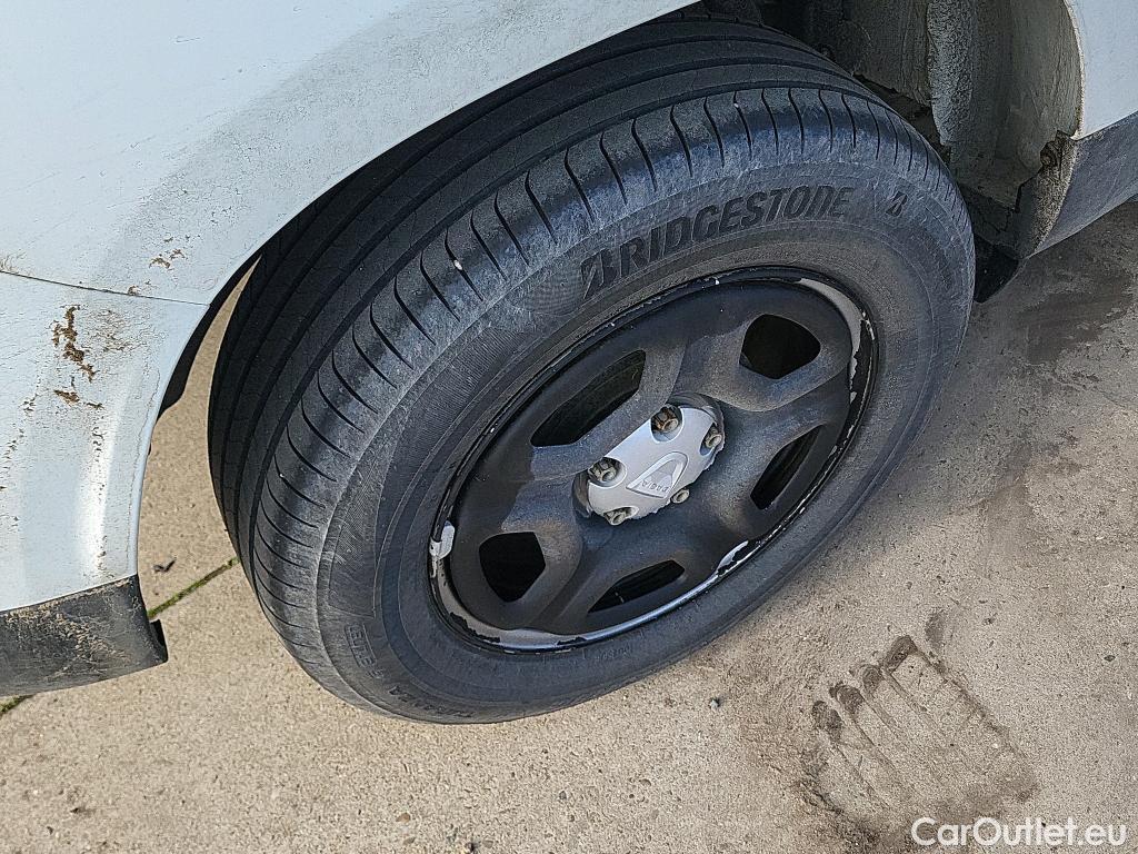  Dacia  Duster DACIA  / 2018 / 5P / todoterreno Comfort Blue dCi 85kW (115CV) 4X4 #28