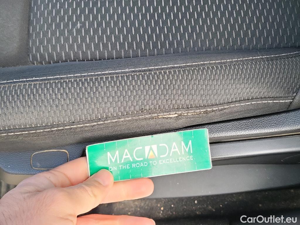  Dacia  Duster DACIA  / 2018 / 5P / todoterreno Comfort Blue dCi 85kW (115CV) 4X4 #6