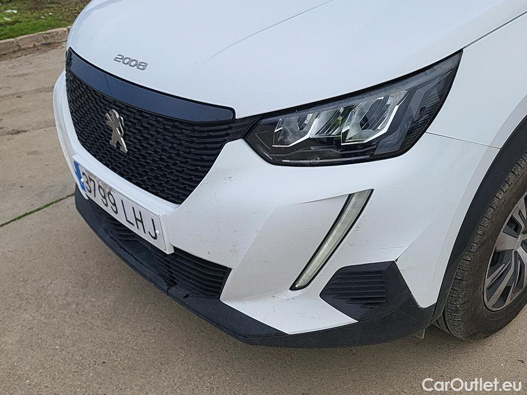  Peugeot  2008 PEUGEOT  / 2019 / 5P / todoterreno Active BlueHDI 100 S&S BVM6 #17