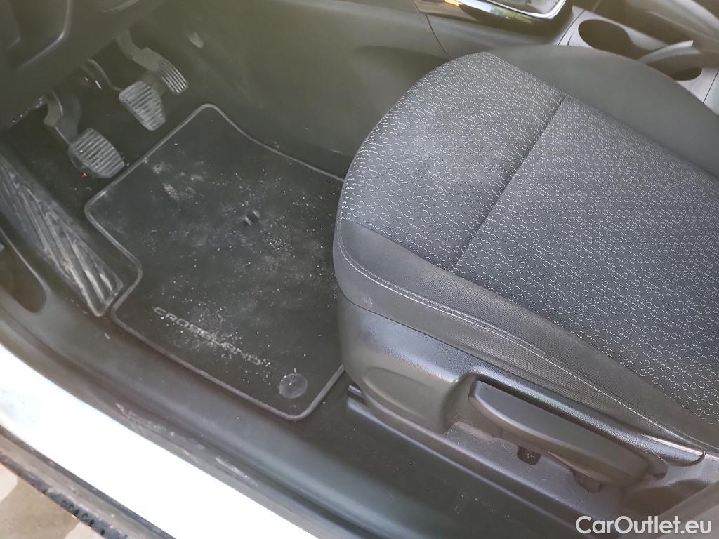  Opel  Crossland OPEL  / 2020 / 5P / crossover 1.5D 81kW (110CV) Edition #18