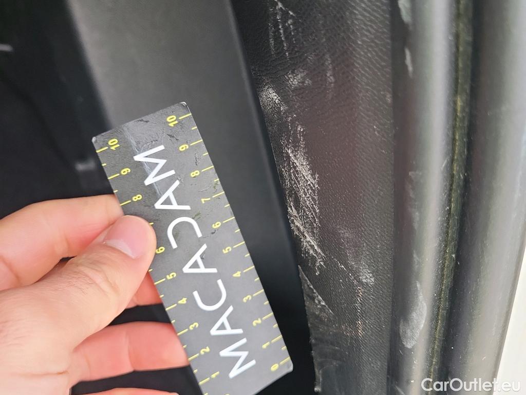  Peugeot  2008 PEUGEOT  / 2019 / 5P / todoterreno Active BlueHDI 100 S&S BVM6 #8