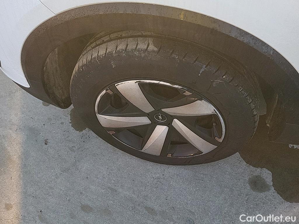  Opel  Crossland OPEL  / 2020 / 5P / crossover 1.5D 81kW (110CV) Edition #9