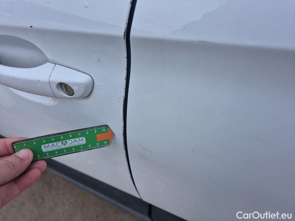  Opel   Grandland X OPEL Grandland / 2021 / 5P / todoterreno 1.5 CDTi Business Edition Auto #4