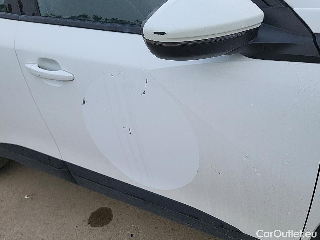  Peugeot  2008 PEUGEOT  / 2019 / 5P / todoterreno Active BlueHDI 100 S&S BVM6 #5