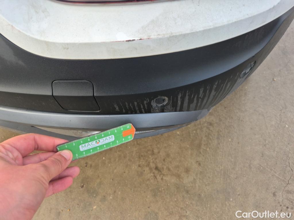  Renault  Kadjar RENAULT  / 2019 / 5P / crossover Zen GPF TCe 103kW (140CV) EDC #14