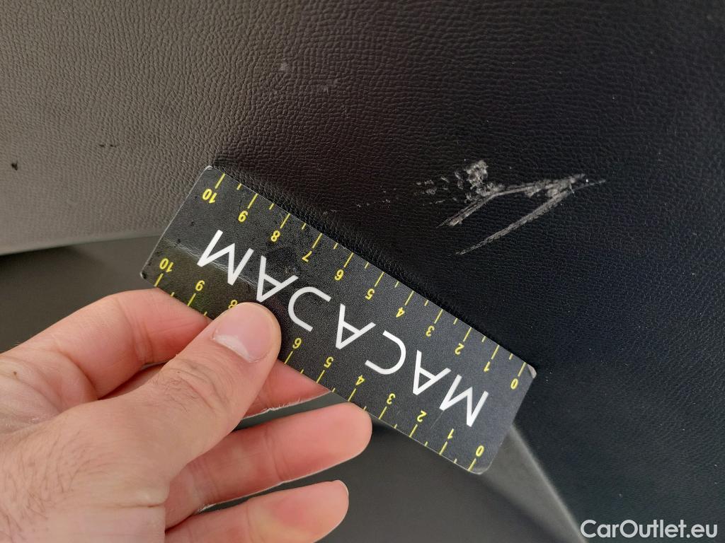  Peugeot  2008 PEUGEOT  / 2019 / 5P / todoterreno Active BlueHDI 100 S&S BVM6 #12