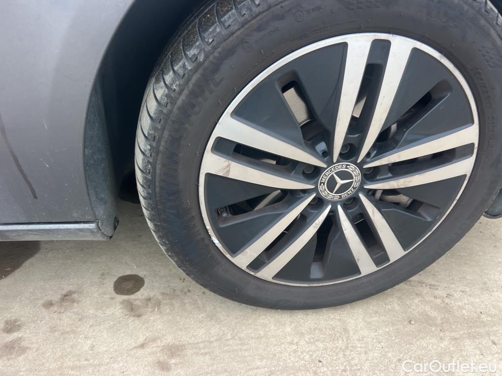  Mercedes  A-Klasse MERCEDES-BENZ Clase A / 2018 / 4P / sedán Sedán A 250 e #5