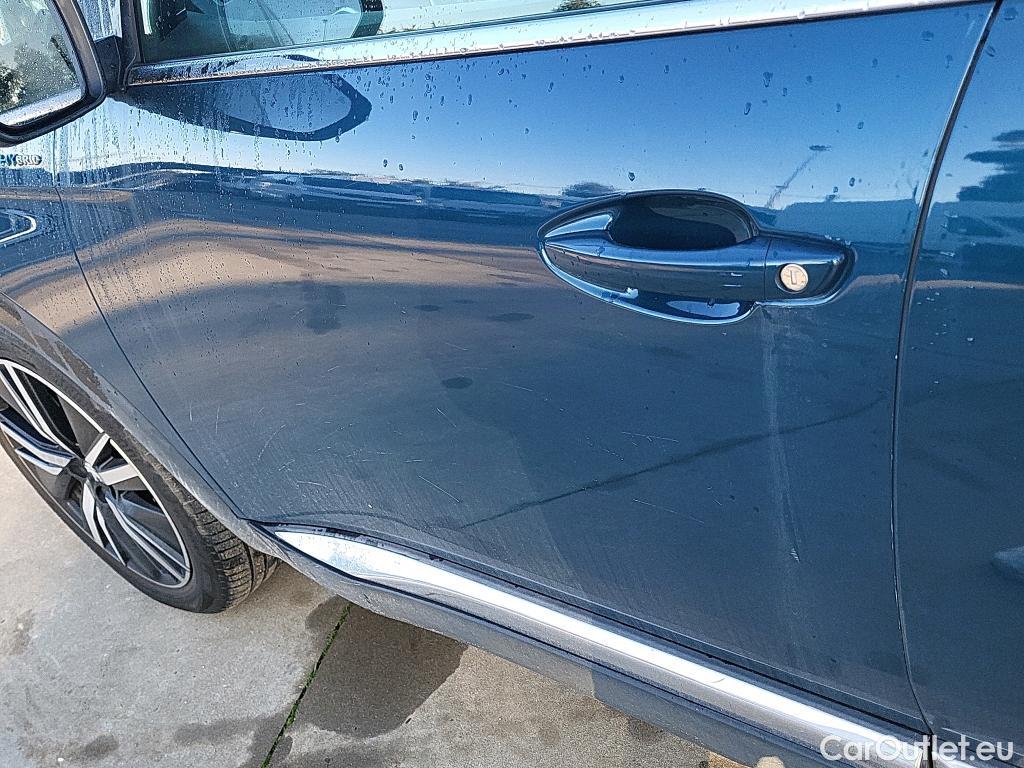  Peugeot  3008 PEUGEOT  Hybrid / 2020 / 5P / todoterreno 225 e-EAT8 GT Pack #1